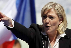 Ле Пен: Макрон допускает отправку французских войск в Украину ради своего эго
