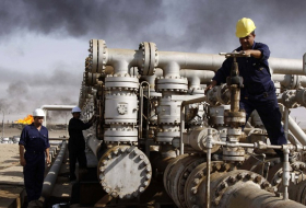 Азербайджан в этом году экспортировал сырую нефть на сумму $7,6 млрд. 