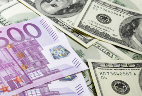 Доллар в Азербайджане подешевел