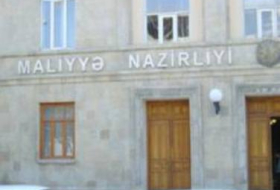 В Азербайджане приостановлено действие лицензий двух страховых компаний