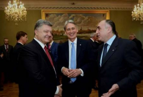 Эльмар Мамедъяров встретился с Президентом Украины 