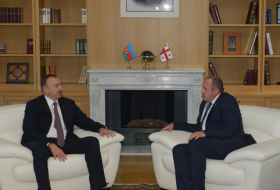 Президенты Азербайджана и Грузии в учебном центре «Чайный дом» 
