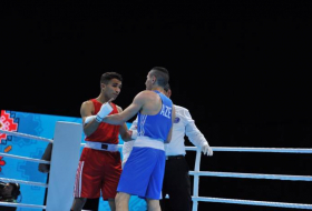 #Baku2017: Азербайджанский боксер завоевал 