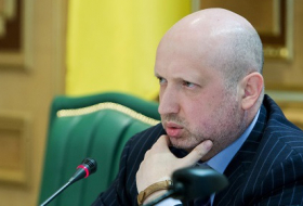 Турчинов пообещал украинским ветеранам уважение в обществе