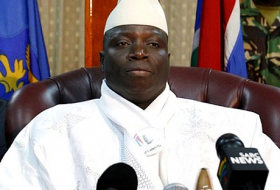 Президент Гамбии пригрозил казнить геев в стране